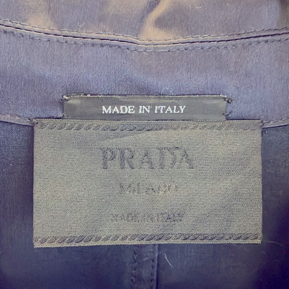Prada navy blue shiny trench coat - size 8-10 - Picture 3 of 9
